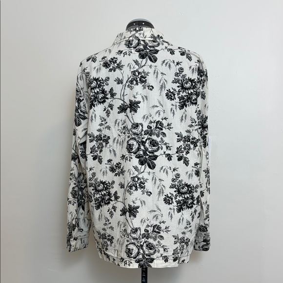 100% Cotton Printed Button Down - Picture 2 of 6